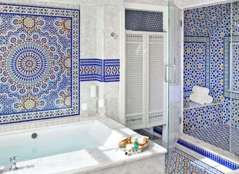 تصویر 3 از کاشی حمام سنتی با الگوی الهام گرفته از هنر ایرانی